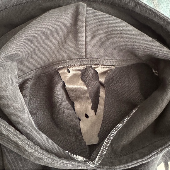 VLONE Hoodie Black Red And White Cropped Fabric Style - PALM ANGELS - Picture 8 of 9